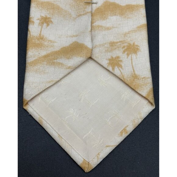 TOMMY BAHAMA Tie Men's 100% Silk 61" Yellow Blue Green Floral Trees Scenic GUC - Picture 5 of 9